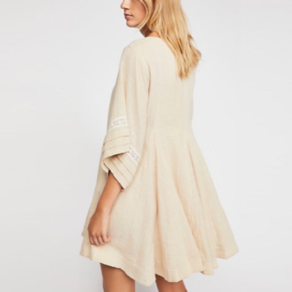 Textured Paloma Mini DRESS - Picture 3 of 3